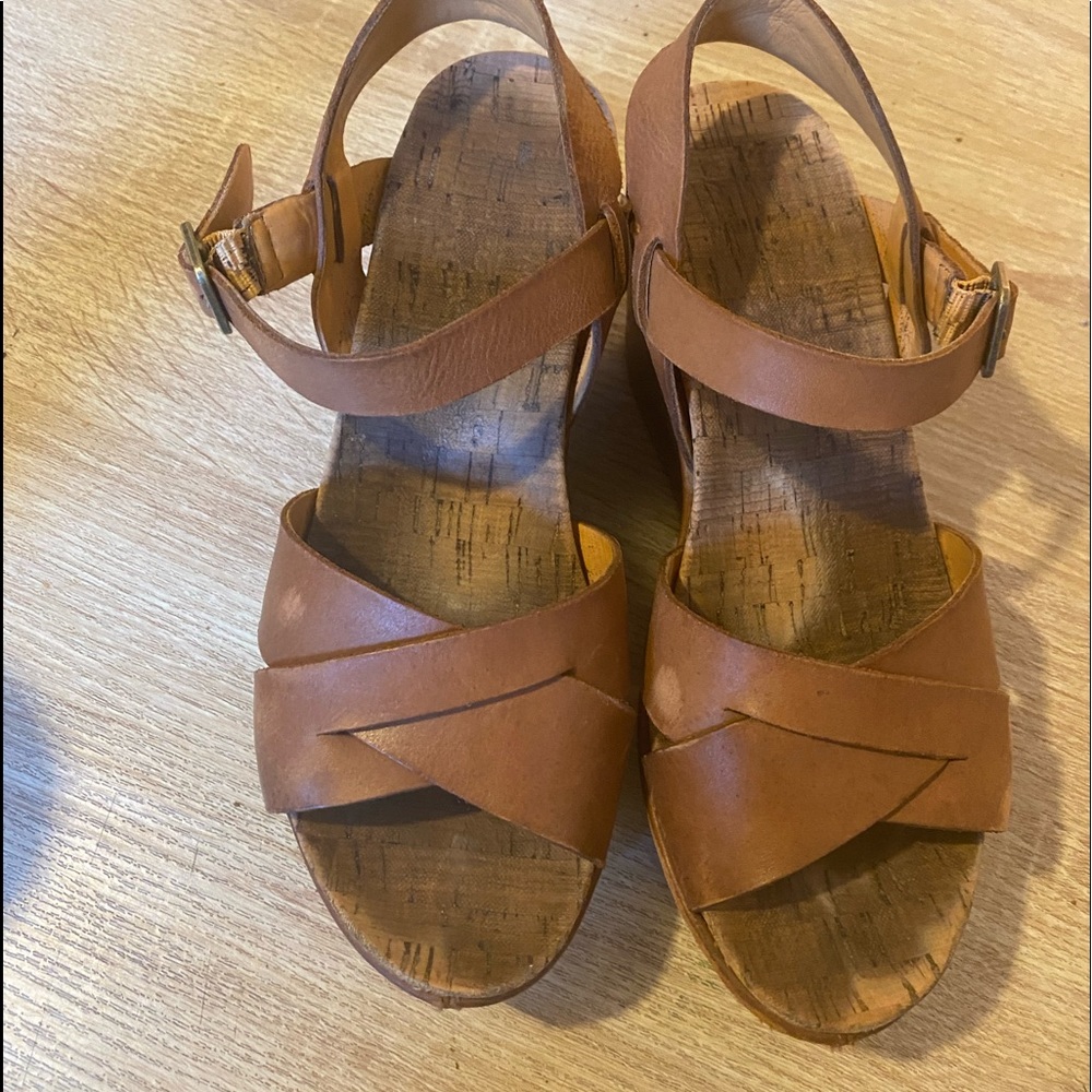 Korkys sandal heels